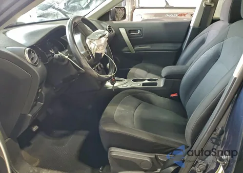 2013 Nissan Rogue S z USA, uszkodzony, nr VIN JN8AS5MV7DW635581